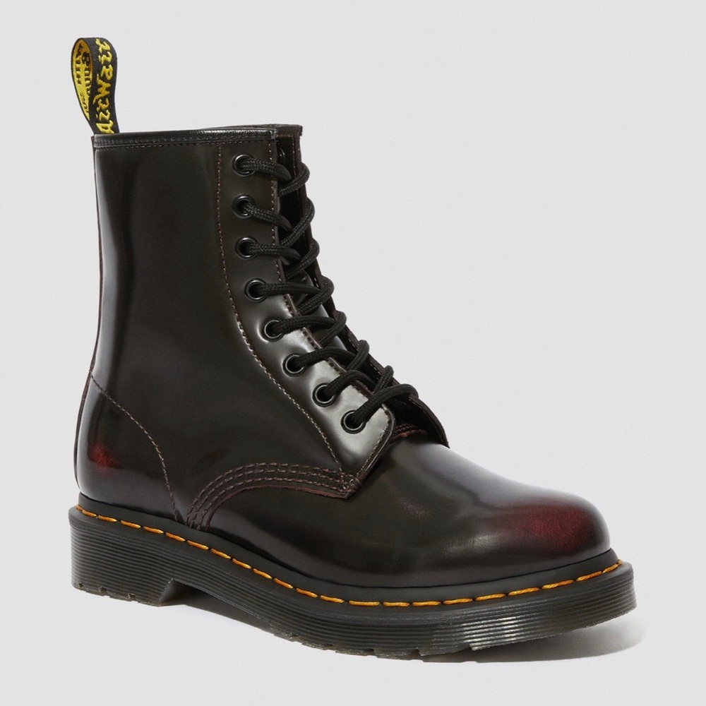 1460 Arcadia Dr. Martens